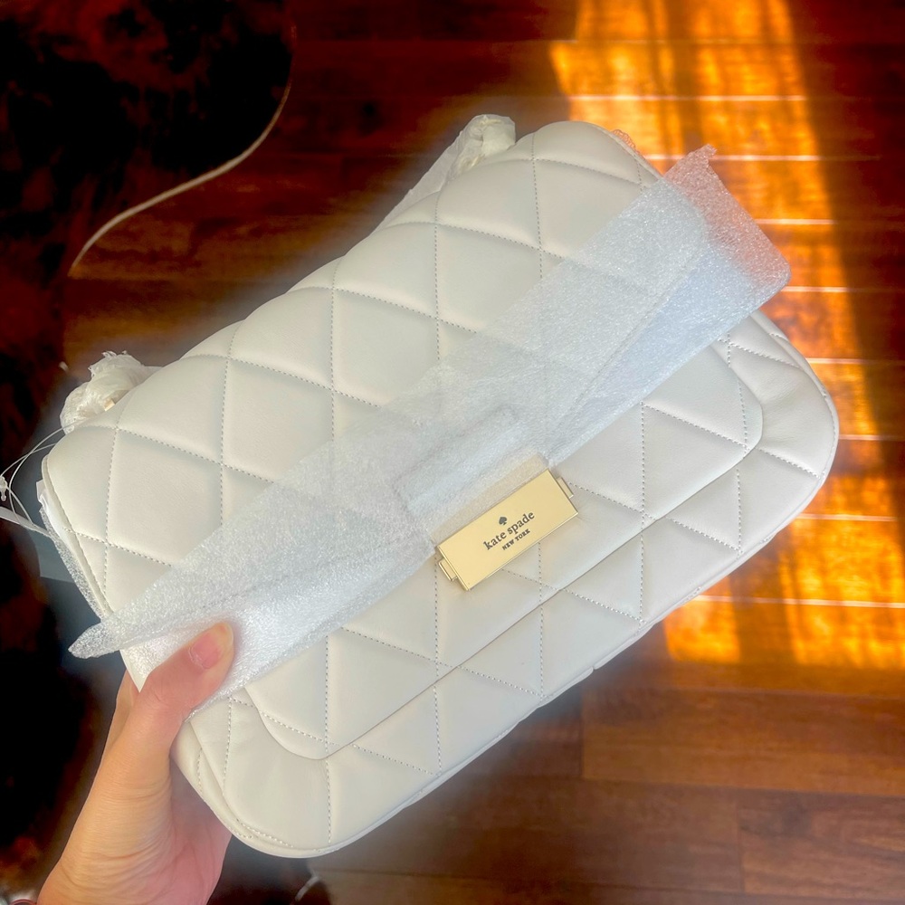 KATE SPADE Carey Medium Flap Shoulder Bag KA766